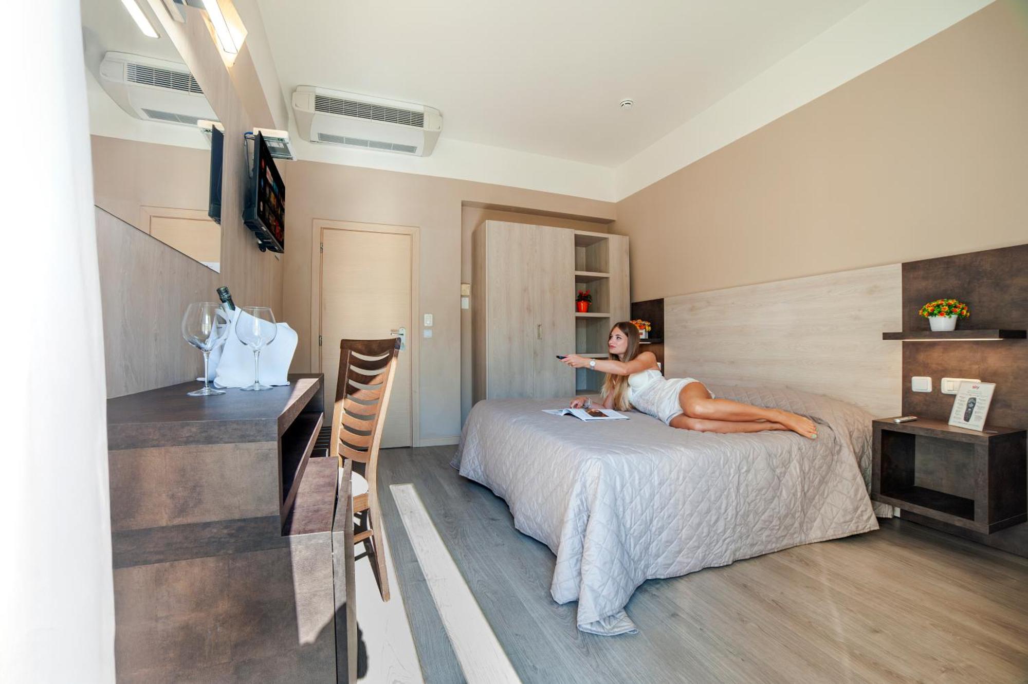 Hotel Nuovo Belvedere Rimini Luaran gambar